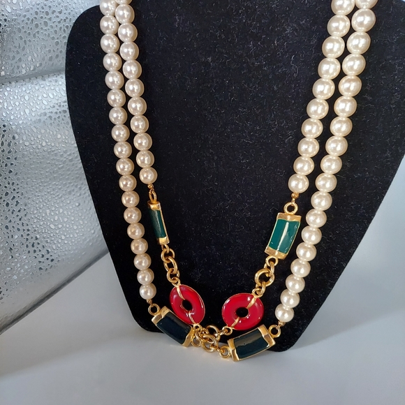 Beautiful Statement Faux Pearl Necklace&Enamel Dark Green&Maroon Metal Segments. - Picture 1 of 12